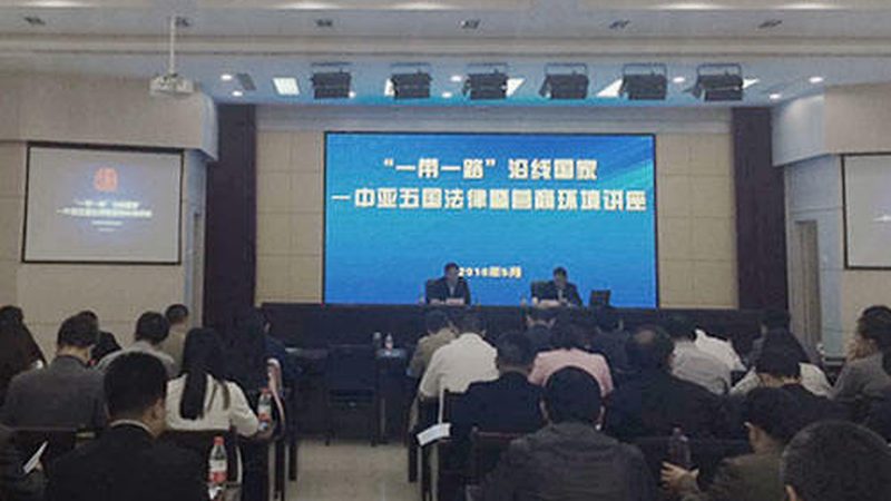 管理咨询效果评估标准是指衡量管理咨询项目成功与否的准则。这些标准通常包括：